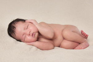 Natural Newborn photographer melbourne