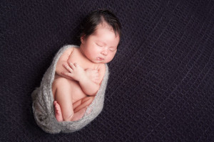 Peaceful newborn photography melbourne