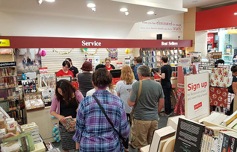 Queues at Dymocks Bookstore at Christmas 